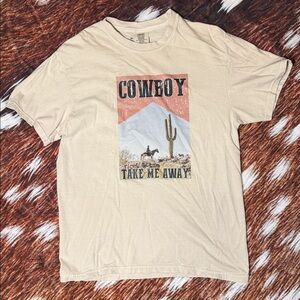 Unisex Desert Cowboy Graphic Beige Tee